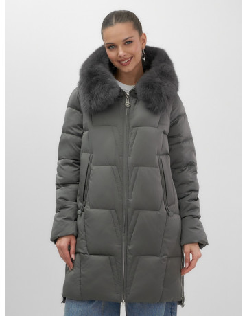 Длинный зимний пуховик премиум-класса.