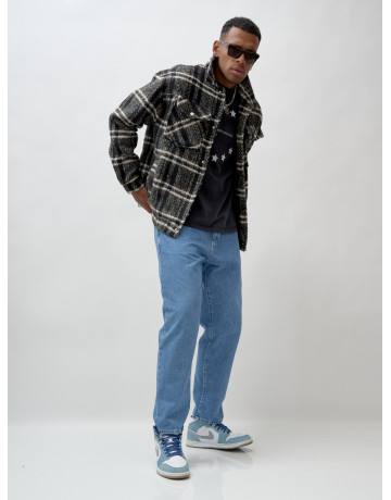 Мужская шерстяная рубашка прямого кроя для любого случая.