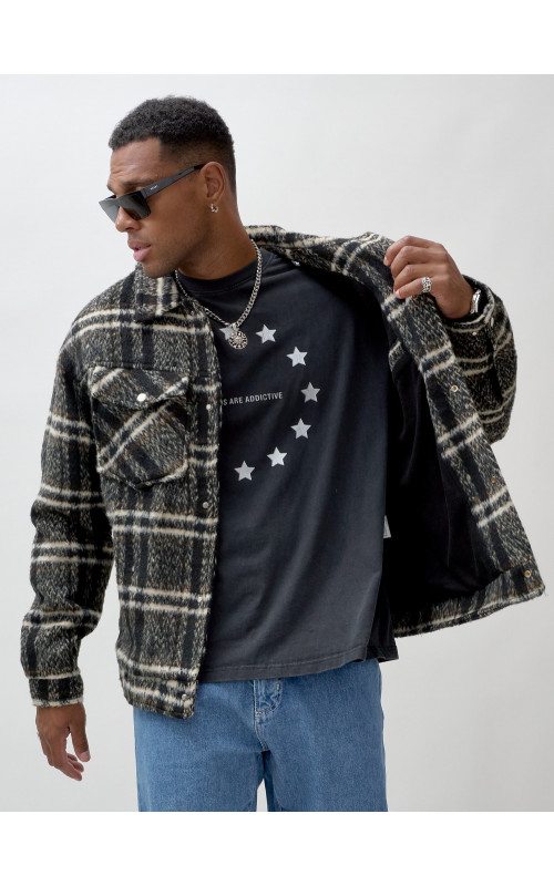 Мужская шерстяная рубашка прямого кроя для любого случая.