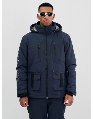 Мужской горнолыжный костюм для активного отдыха.