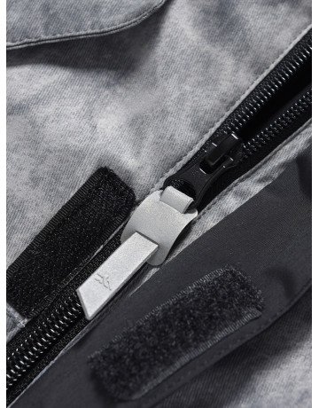 Зимний комбинезон для мальчика: комфорт и защита в зимних приключениях