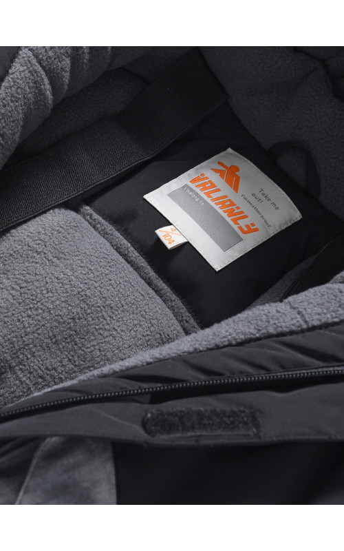 Зимний комбинезон для мальчика: комфорт и защита в зимних приключениях