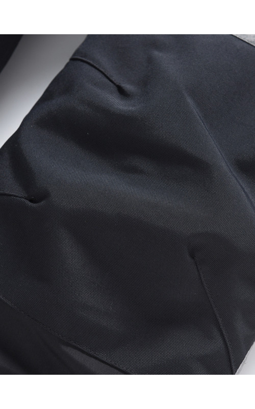 Зимний комбинезон для мальчика: комфорт и защита в зимних приключениях