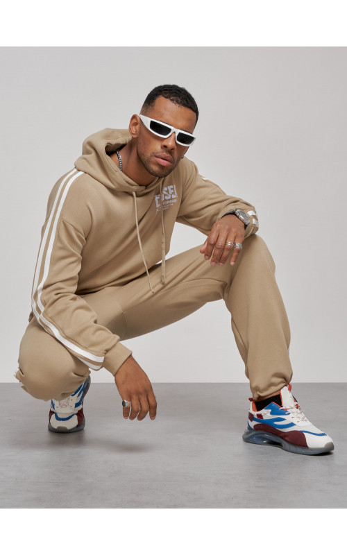 Мужской трикотажный спортивный костюм из хлопка для активного отдыха.