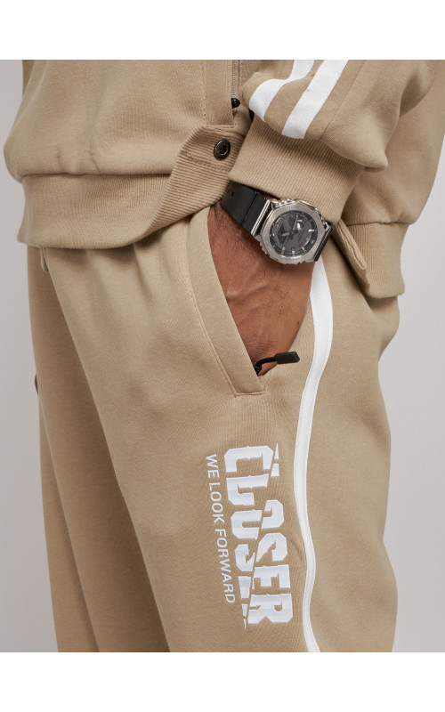 Мужской трикотажный спортивный костюм из хлопка для активного отдыха.