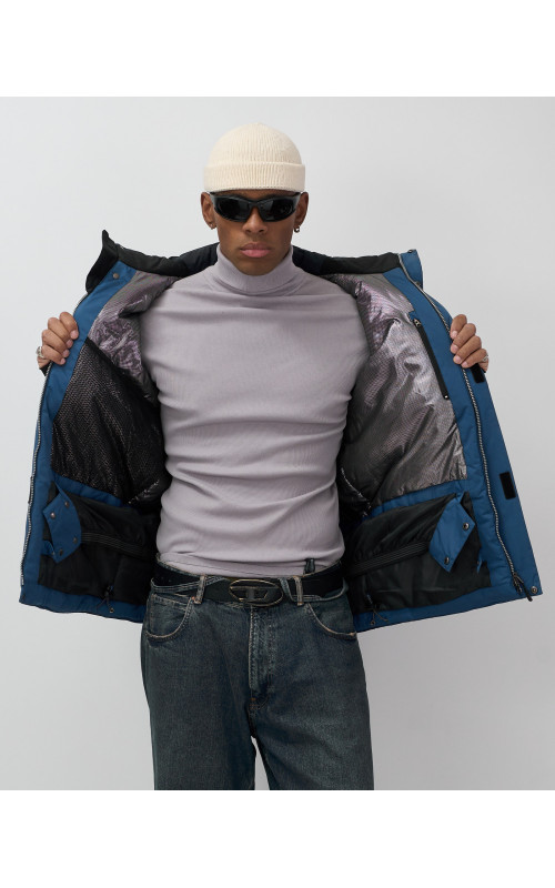 Мужская горнолыжная куртка для зимы: свобода движений и защита от холода