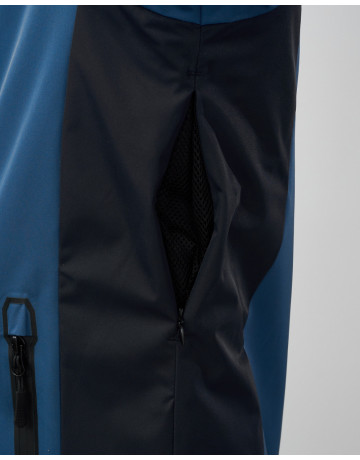 Мужская горнолыжная куртка для зимы: свобода движений и защита от холода