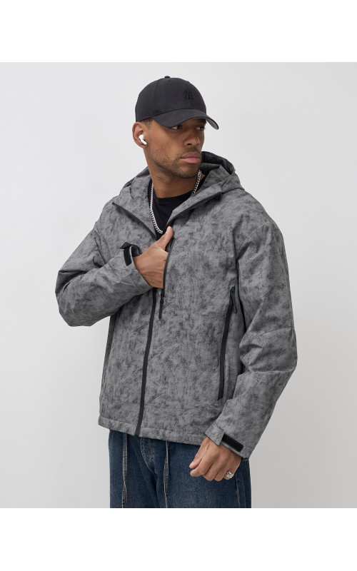 Мужская спортивная куртка «Хит сезона»: стиль и защита в любую погоду