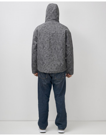 Мужская спортивная куртка «Хит сезона»: стиль и защита в любую погоду