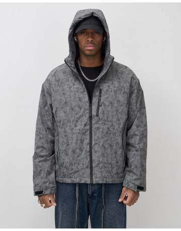 Мужская спортивная куртка «Хит сезона»: стиль и защита в любую погоду