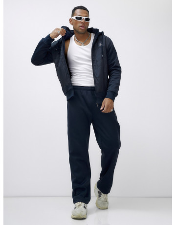 Утеплённый спортивный комплект для мужчин: зима в комфорте