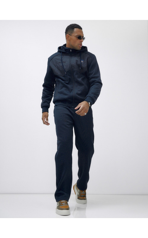 Утеплённый трикотажный мужской зимний костюм для активного отдыха