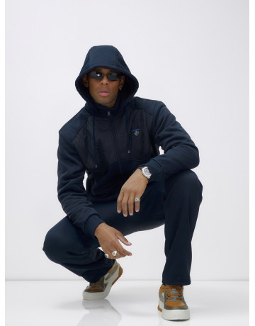 Утеплённый трикотажный мужской зимний костюм для активного отдыха