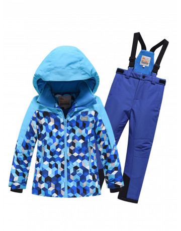 Горнолыжный костюм для мальчика: тепло и стиль в зимних приключениях