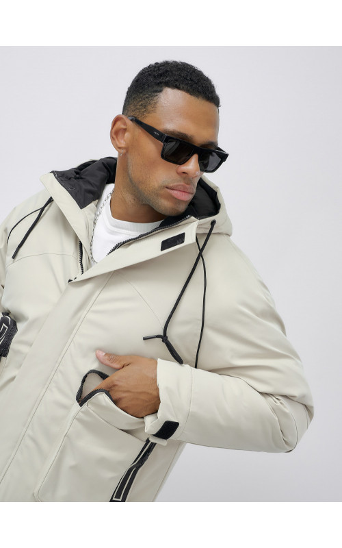 Зимняя куртка для активных мужчин: комфорт и тепло в холод