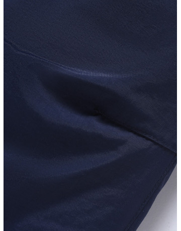 Зимний горнолыжный костюм для девочки.