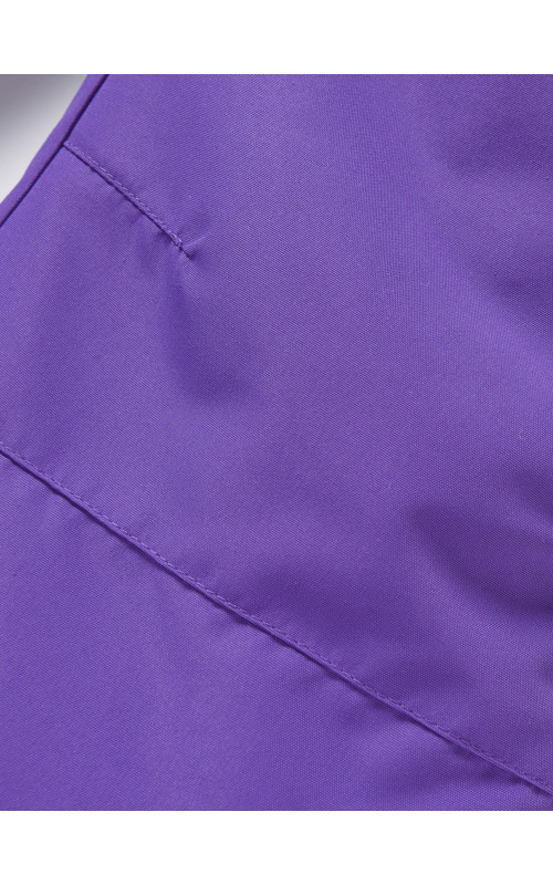 Зимний горнолыжный костюм для девочки: защита и комфорт в холода