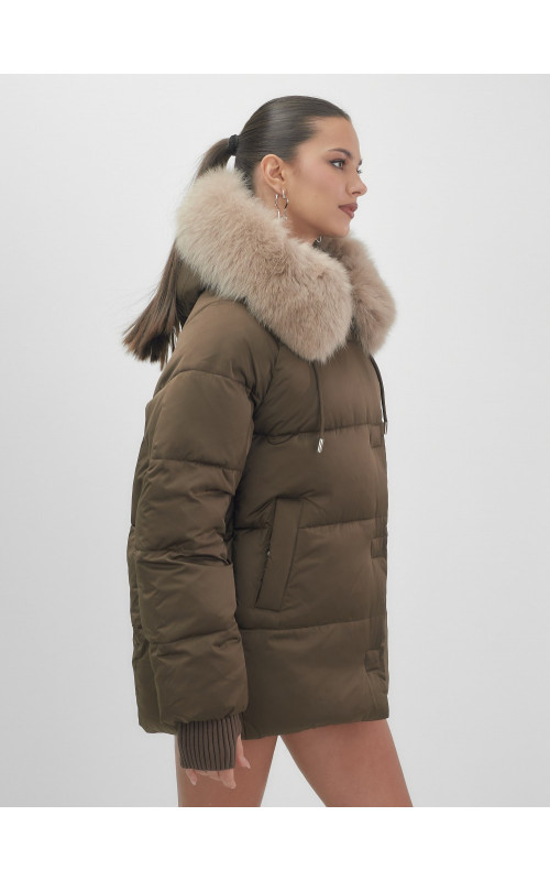 Пуховик с мехом песца, зима 2025, свободный крой