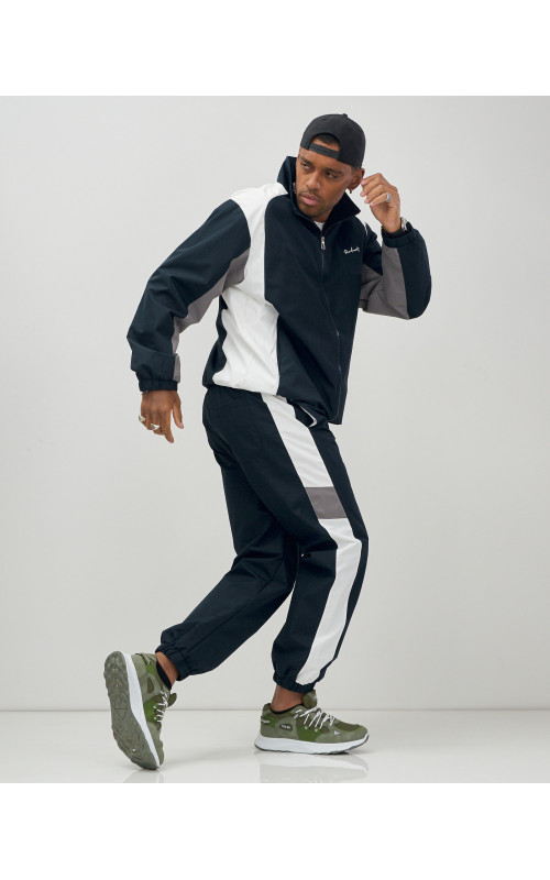 Спортивный костюм «Энергия весны-лета» для активного отдыха.