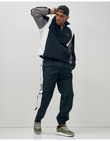 Спортивный костюм «Энергия весны-лета» для активного отдыха.