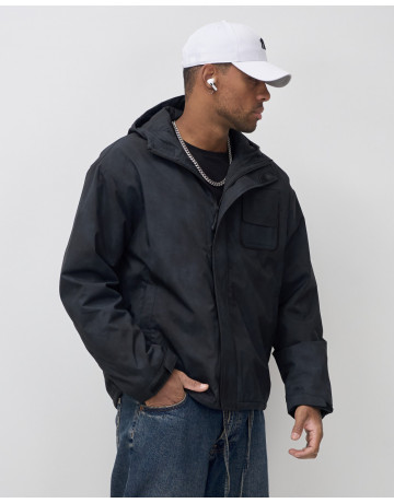 Мужская спортивная куртка для активного образа жизни.