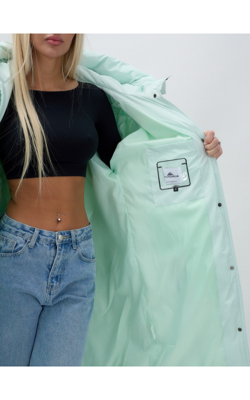 Женская куртка летучая мышь с капюшоном для холодной погоды.