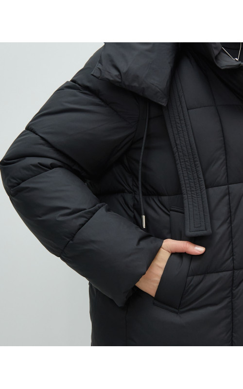 Длинный зимний пуховик для женщин