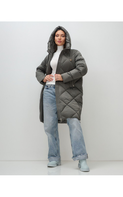 Длинный женский пуховик с капюшоном для зимы