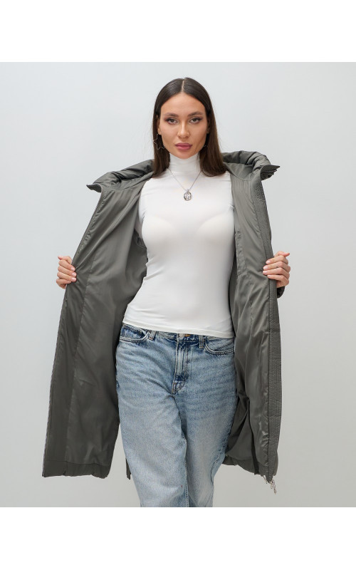 Длинный женский пуховик с капюшоном для зимы