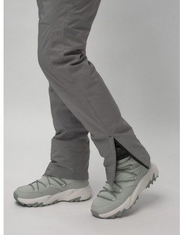 Женский горнолыжный костюм зимний.