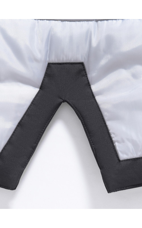 Женская зимняя парка с капюшоном для активного образа жизни.