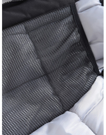 Женская зимняя парка с капюшоном для активного образа жизни.