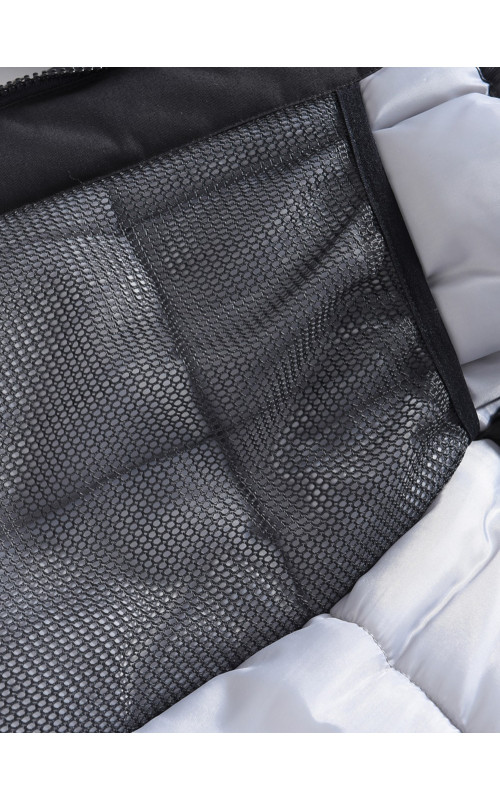 Женская зимняя парка с капюшоном для активного образа жизни.