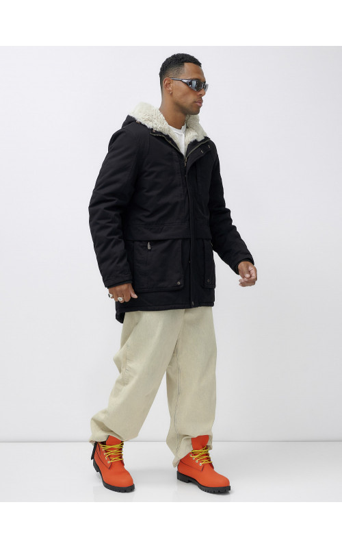 Зимняя мужская парка с утеплённым капюшоном для активного отдыха.