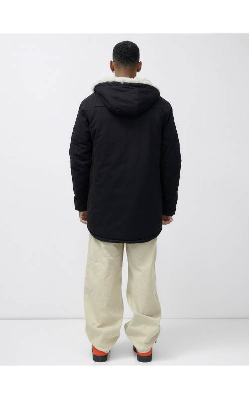 Зимняя мужская парка с утеплённым капюшоном для активного отдыха.