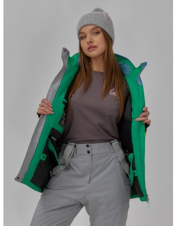 Женская горнолыжная куртка с ярким принтом: стиль и тепло