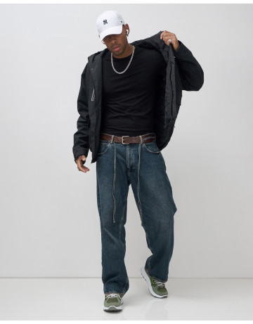 Спортивная мужская куртка «Хит сезона» для активного отдыха.