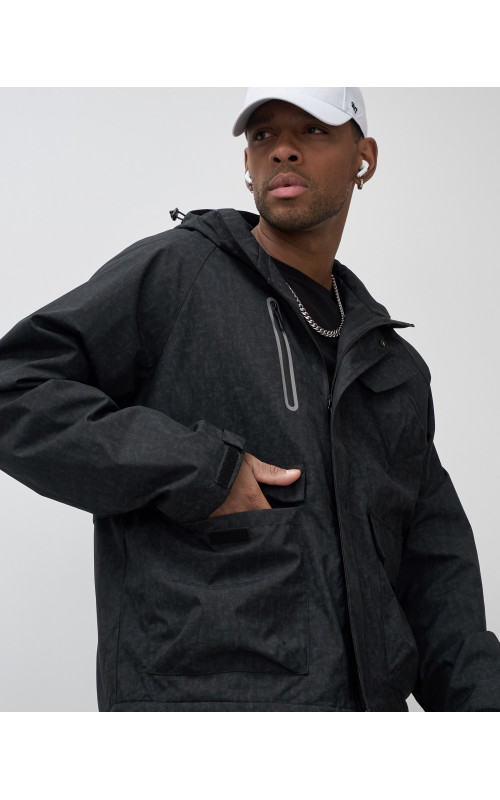 Спортивная мужская куртка «Хит сезона» для активного отдыха.