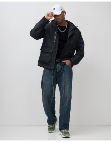 Спортивная мужская куртка «Хит сезона» для активного отдыха.