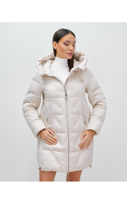 Тёплый женский пуховик с капюшоном для зимы