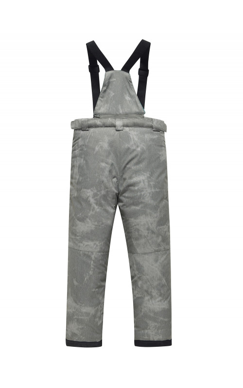 Зимний горнолыжный костюм для девочки: стиль и комфорт в горах