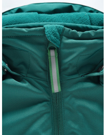 Зимний горнолыжный костюм для девочки: стиль и комфорт в горах