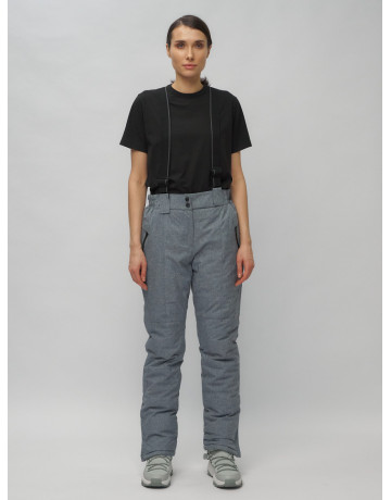 Женский горнолыжный костюм зимний.