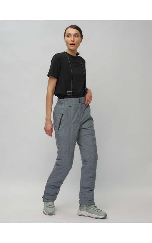 Женский горнолыжный костюм зимний.