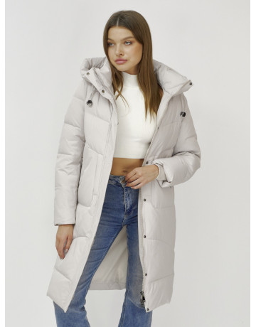 Зимний пуховик с утеплителем: стиль и комфорт.