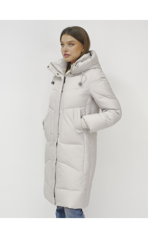 Зимний пуховик с утеплителем: стиль и комфорт.