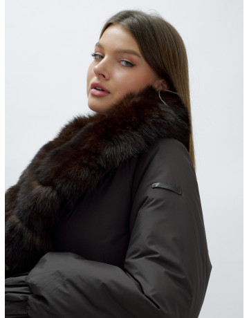 Женское зимнее пальто люкс класса: стиль и комфорт для любой погоды.