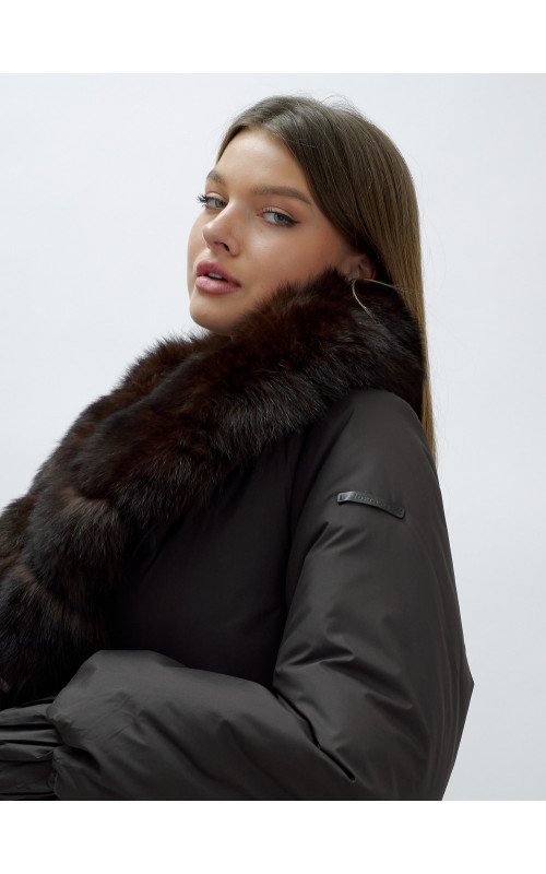 Женское зимнее пальто люкс класса: стиль и комфорт для любой погоды.