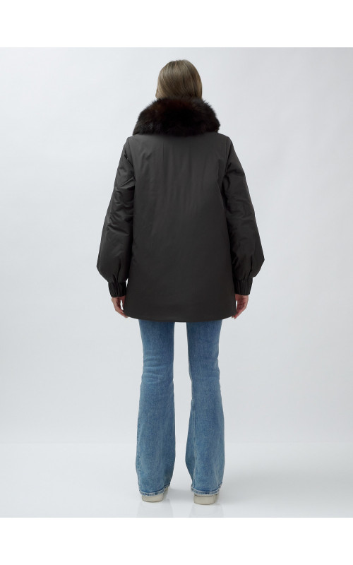 Женское зимнее пальто люкс класса: стиль и комфорт для любой погоды.