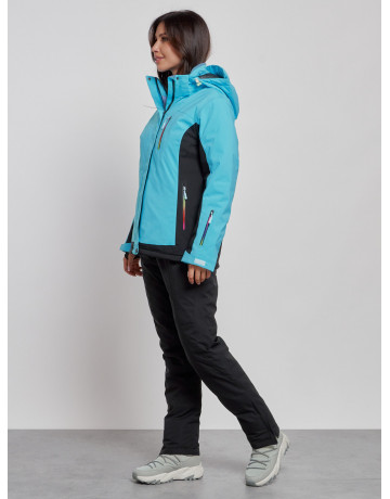 Женский горнолыжный костюм для зимних активностей